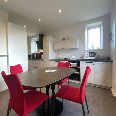 Maison Bretonne A 200m De La A Proximite De L'ile Renote A - Ref 76 Villa Trégastel