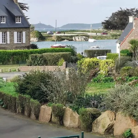 Villa Maison Bretonne A 200m De La A Proximite De L'ile Renote A - Ref 76 Trégastel